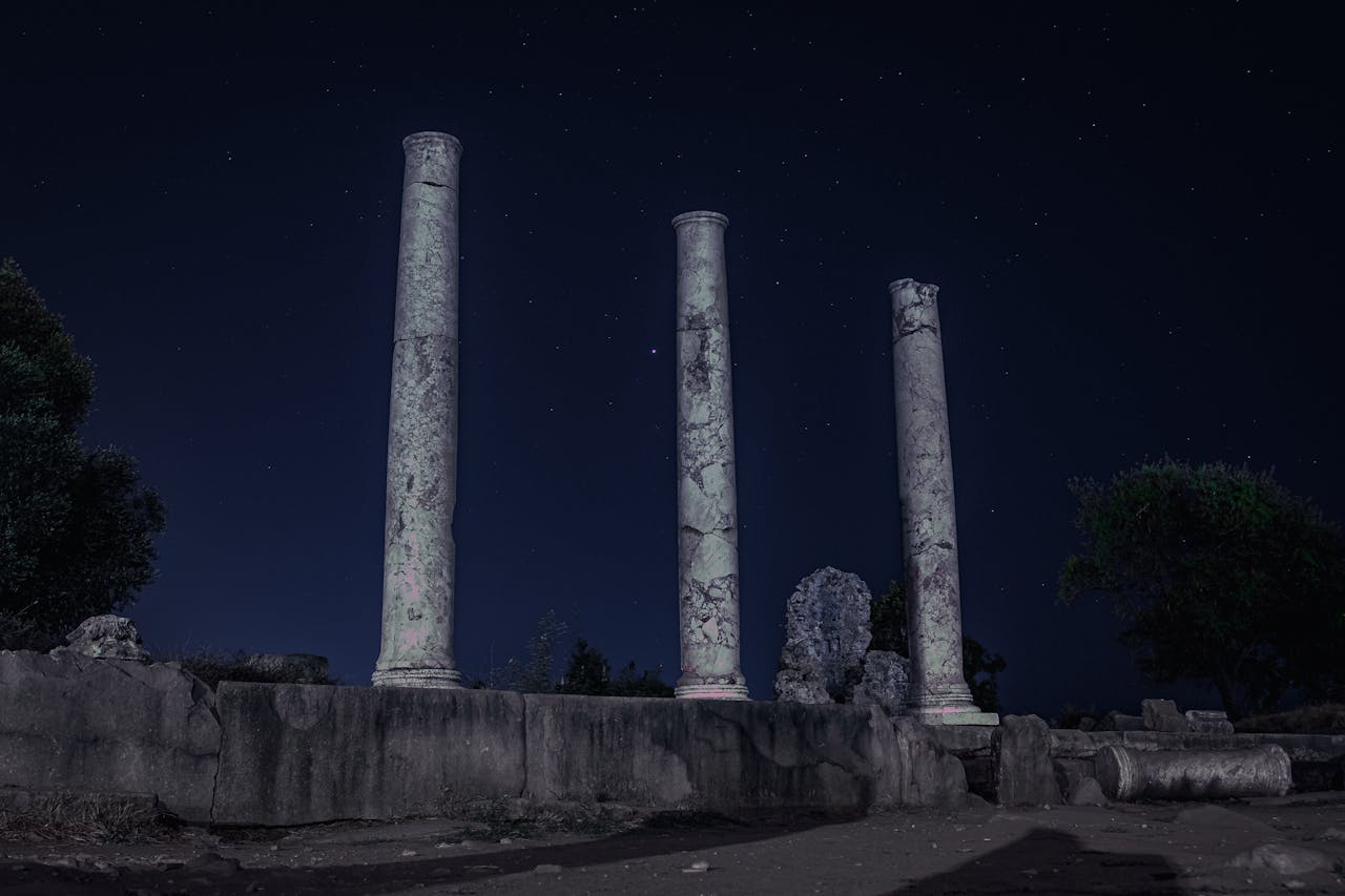 Dreams in the Ancient World: From Temples of Sleep to Prophetic Visions