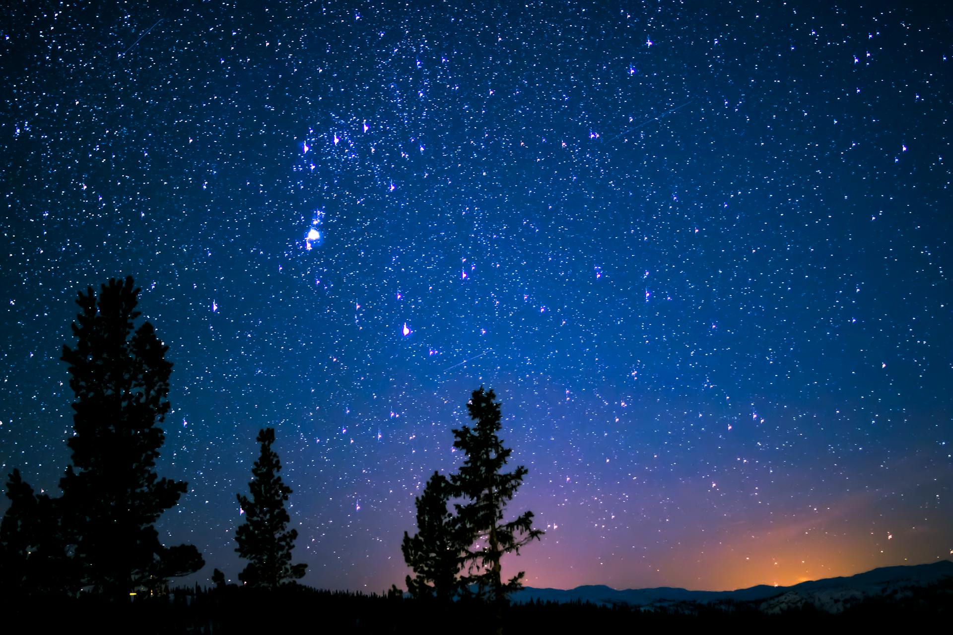 The Inner Oracle: Weaving Intuition with the Language of the Stars