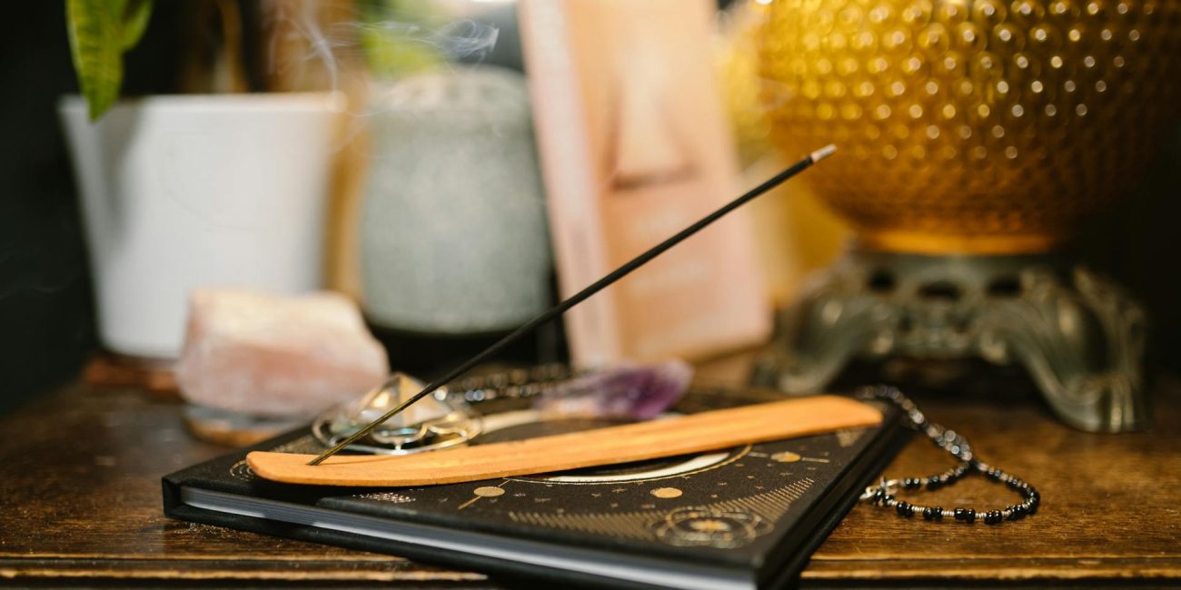 Moon Ritual Planning: How to Create a Month of Aligned Practices