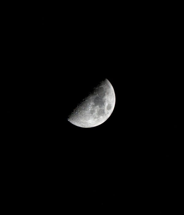 Waxing Crescent Ritual: Turn Your Intention Into Aligned Action