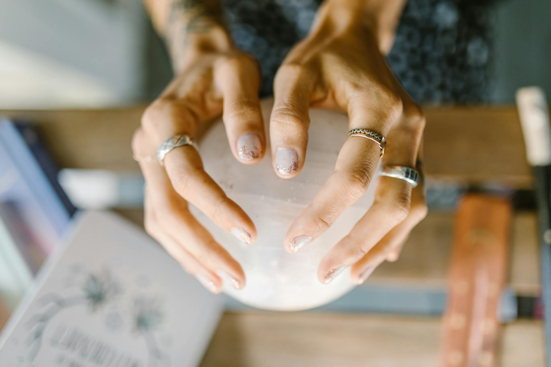 Waxing Gibbous Ritual: Refining Your Intentions Before the Full Moon
