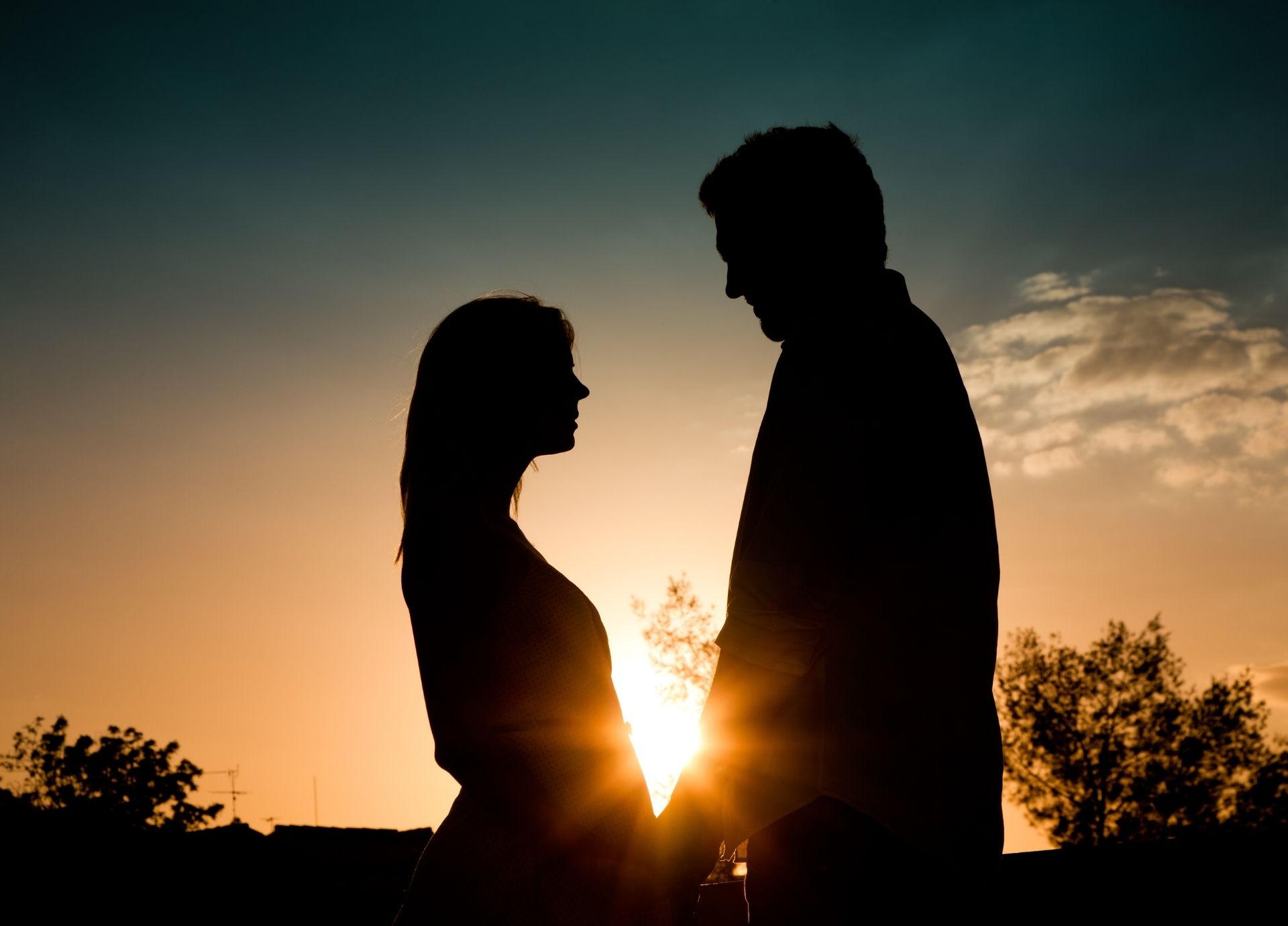 Aura Compatibility: What Happens When Two Energy Fields Meet