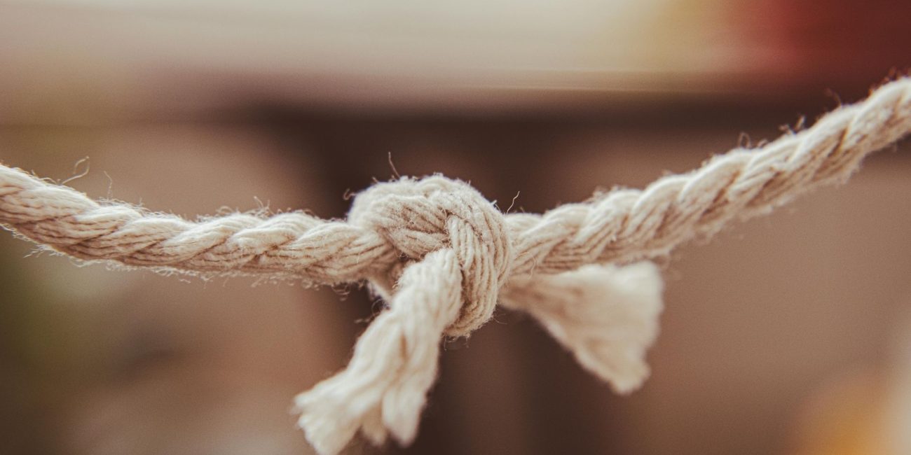 Knot Magick: The Ancient Art of Binding and Releasing Energy