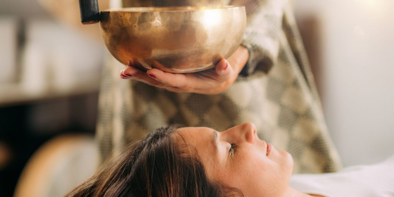 Sound Healing for the Aura: Frequencies That Cleanse and Renew