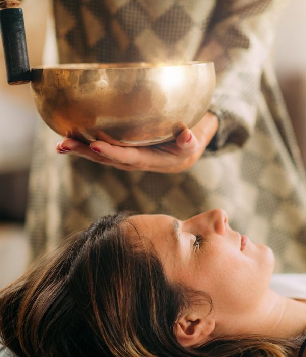 Sound Healing for the Aura: Frequencies That Cleanse and Renew