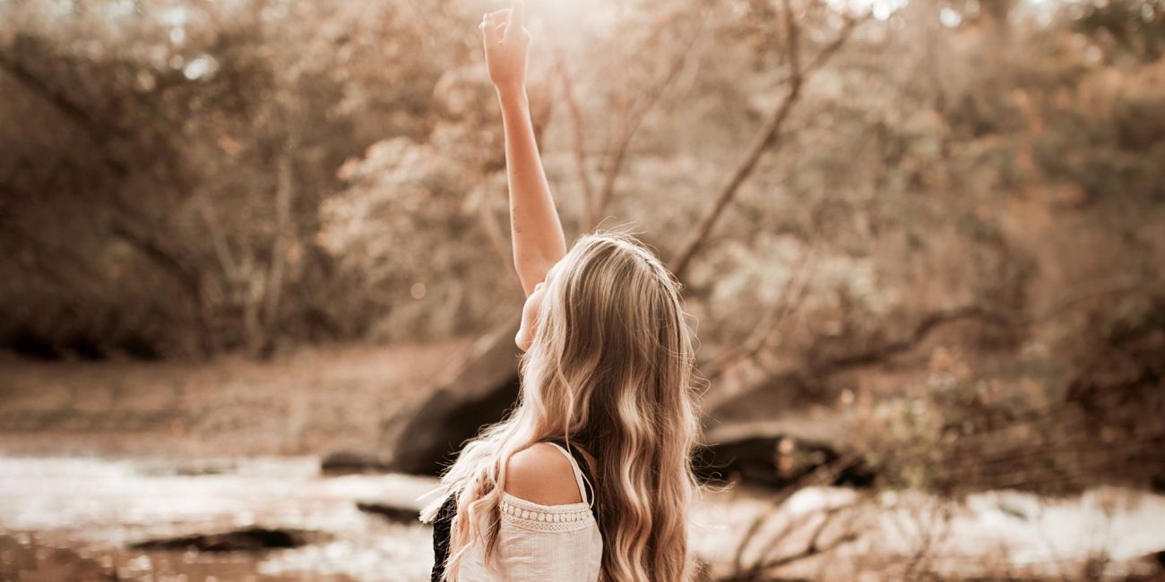 Types of Psychic Readings: A Witch’s Guide to Tarot, Astrology, Numerology, Palmistry, Runes & Aura