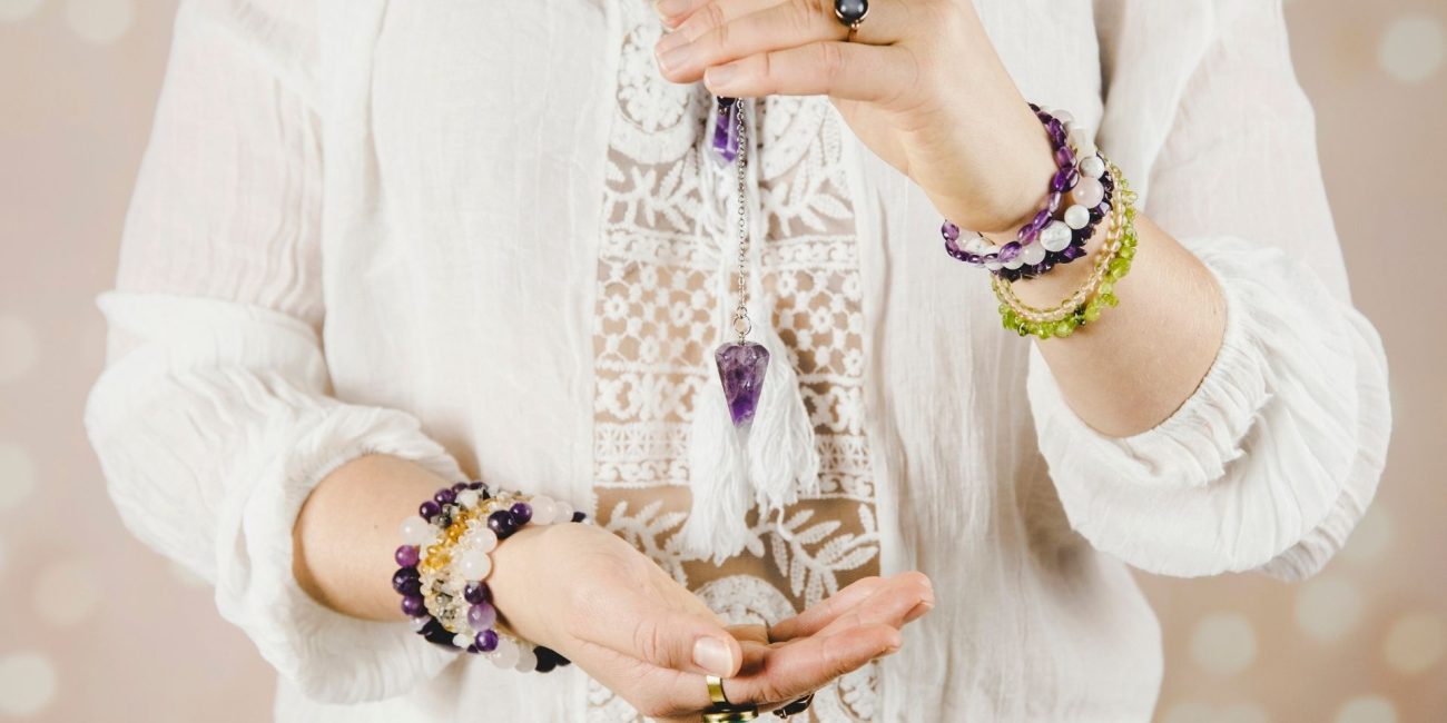 Understanding Psychic Abilities: Clairvoyance, Clairaudience & the Sixth Sense Explained