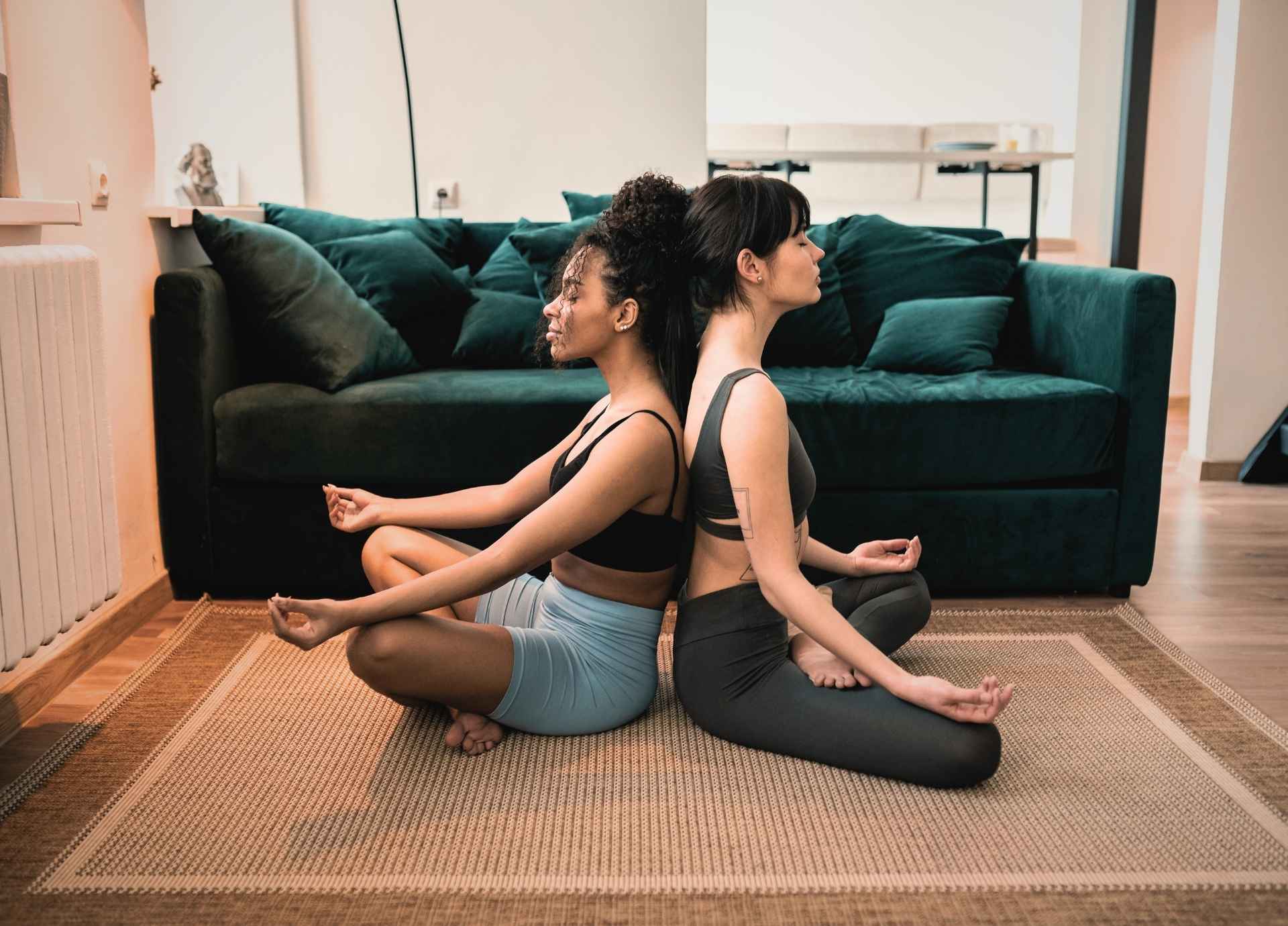 Mantra Meditation in Yoga: How Repetition Stabilizes the Mind