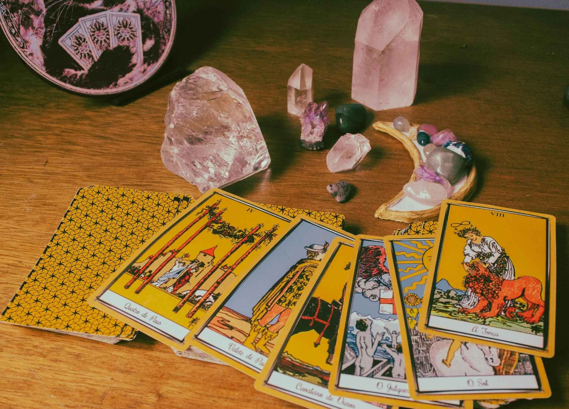 Ultimate Guide to Tarot Spreads for Relationship Clarity and Emotional Alignment