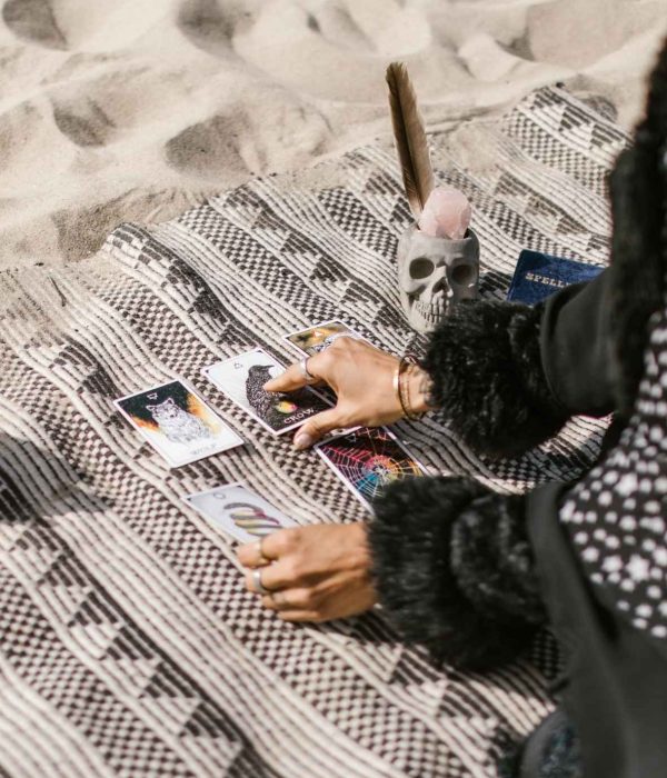 Ultimate Guide to Tarot Spreads for Purpose and Calling