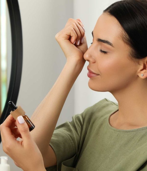 Best Essential Oils for Emotional Healing