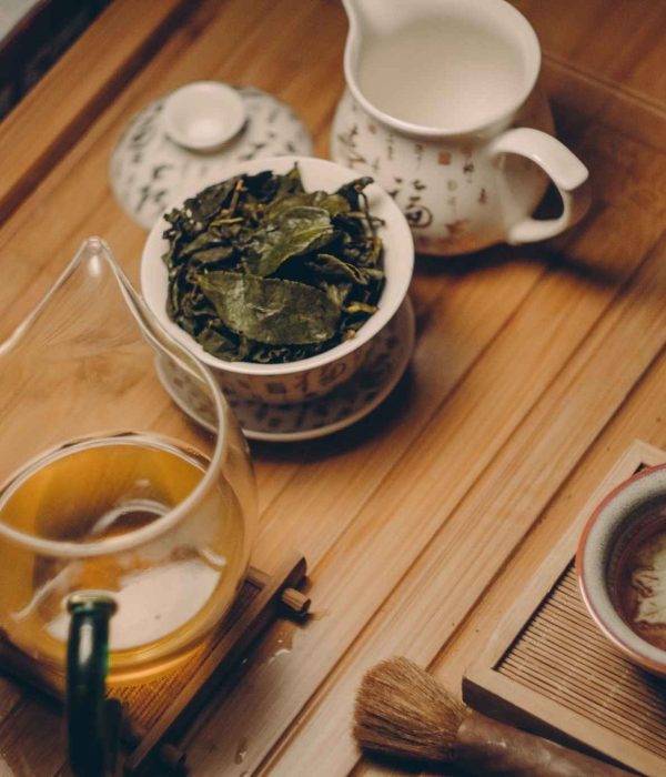Creating a Ritual Tea & Aroma Corner at Home