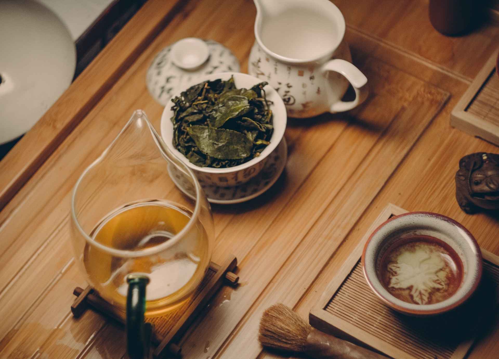 Creating a Ritual Tea & Aroma Corner at Home