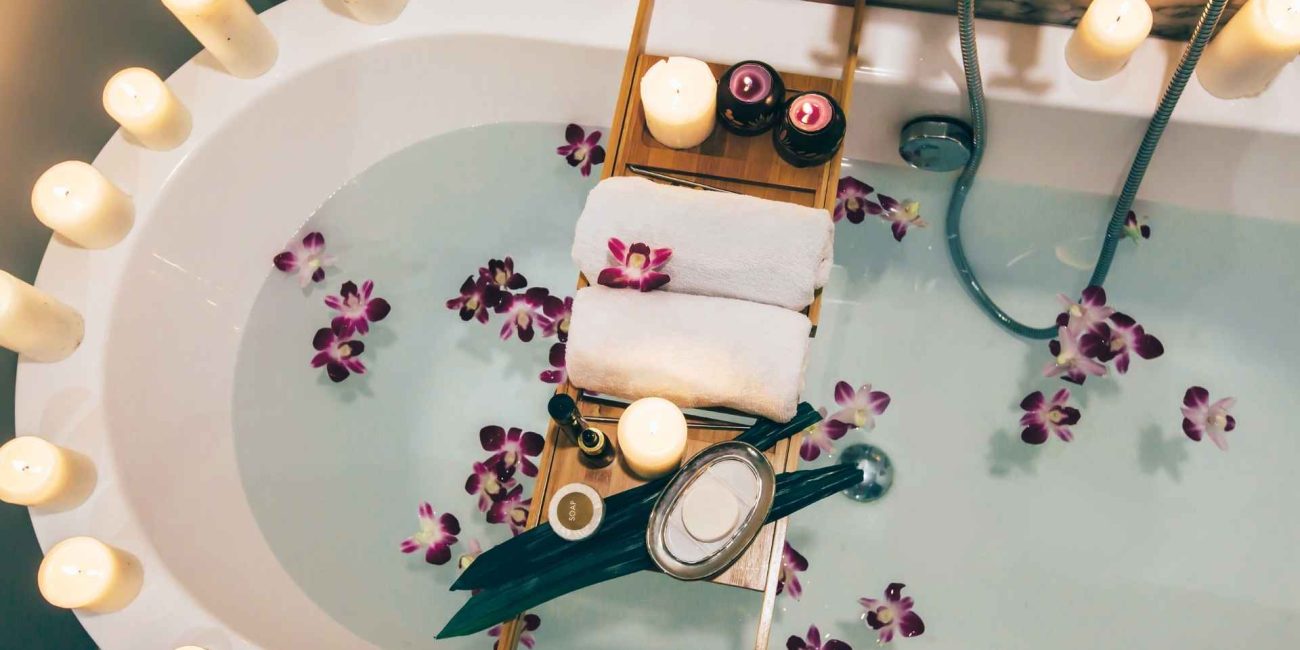 Best Essential Oils for Evening Rituals