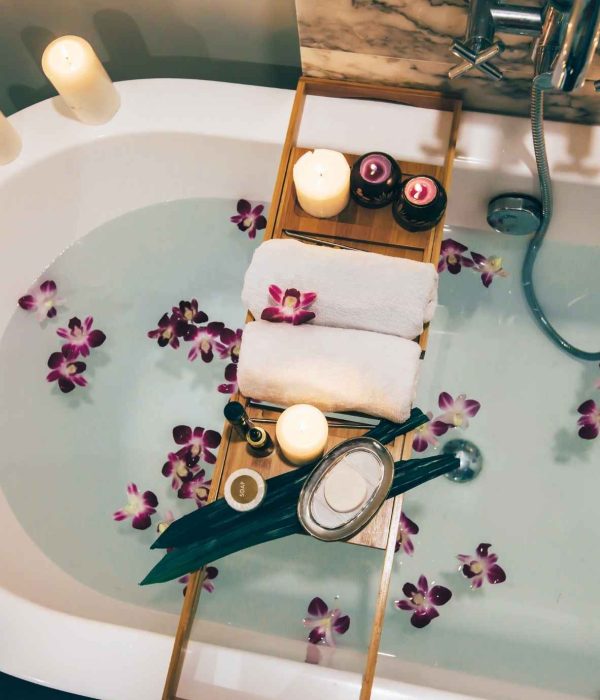 Best Essential Oils for Evening Rituals